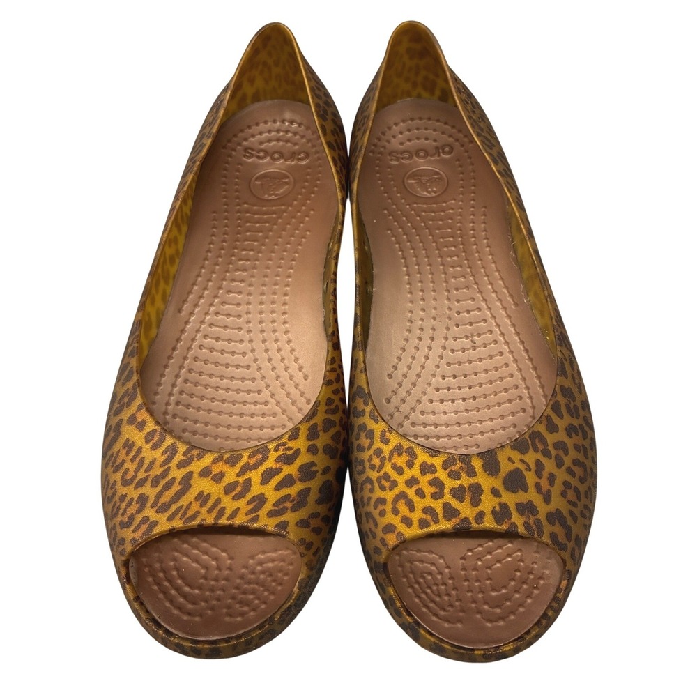 Crocs Flats Carlie Leopard Peep Toe Womens Size 7 Brown Animal Print Slip On